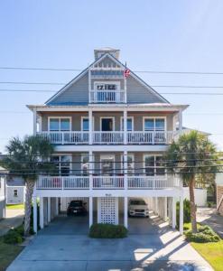 Claire's Beach Flat - 4hvězdičkové hotely ve městě Carolina Beach