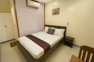 Home Stay Hotel
