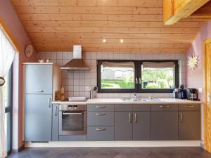 La Roche Cozy Forest Escape