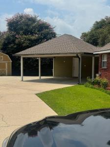Prairieville Retreat 3-bedroom house