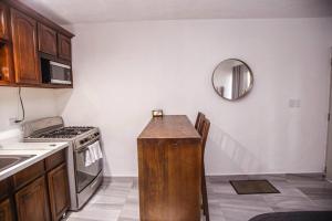 nNomad Apartment steps to Sirena - Apartment