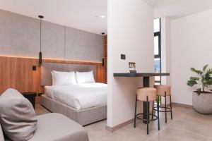 Metropolitan Living by HOUSY