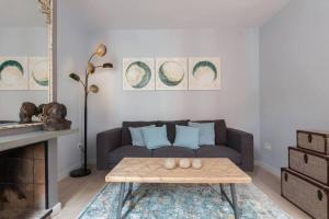 2 Bdr Penthouse In Grcia