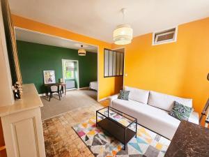 Gîte authentique en Touraine, piscine chauffée, animaux admis - FR-1-381-632