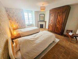 Gîte authentique en Touraine, piscine chauffée, animaux admis - FR-1-381-632