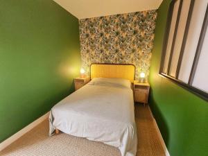 Maisons de vacances Gite familial avec piscine chauffee et wifi en Touraine - FR-1-381-632 : photos des chambres