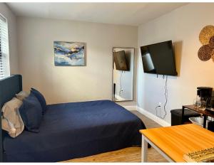 Studios & Coral Gable, close to downtown and airport