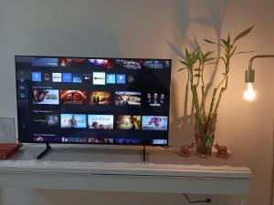 New condo Great amenities Near Skytrain