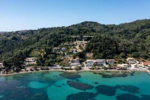 Verde Azur by Vintage Travel