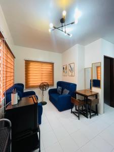 Richviel Transient House Lucena City Unit1