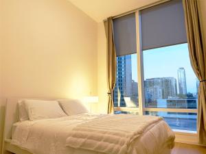 Modern Brand New 1BD 1BTH DTLA