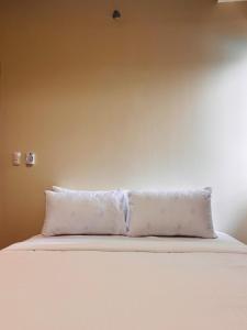 11 Poolside Balcony Bliss