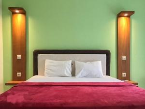 Pondok Mesari Padma Legian RedPartner