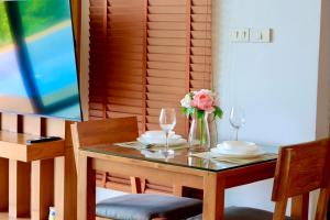 311 Ao Nang Beach, Private Sea View Pool Villa