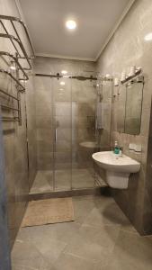 Вид на море пляж золотой берег