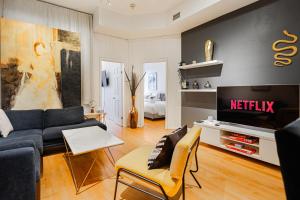 Suite La Madame - Designer Downtown Nest
