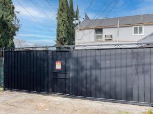 Cozy Studio Studio City Unit 6