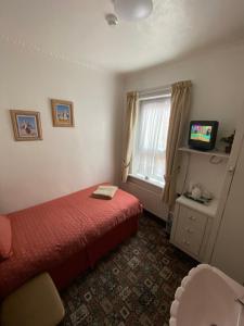 Affordable and Comfortable Guest House by Sea