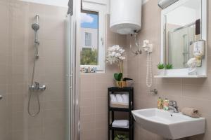 Sunny Resort 1-bedroom apartment 1211