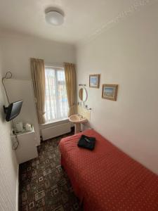 Affordable and Comfortable Guest House by Sea