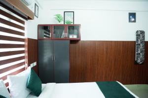 TREE 9 COCHIN AiRPORT HOTEL