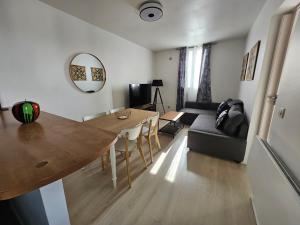 Appartements Pavillons-sous-bois : photos des chambres