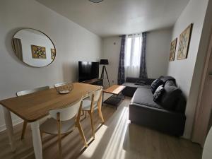 Appartements Pavillons-sous-bois : photos des chambres