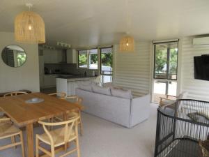 Changue Buller Views