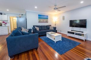 Sea Renity On Earnshaw 3BR Beachside Bliss