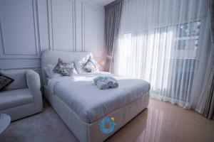 LikeHome Modern Studio Apartment in JVC - 4hvězdičkové hotely ve městě Dubaj