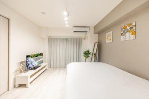 203 8 min walk to Ikebukuro 6 min walk to Kanamecho Station 25m Max 2 people Direct access to Tokyo, Shinjuku, Shibuya, Ueno