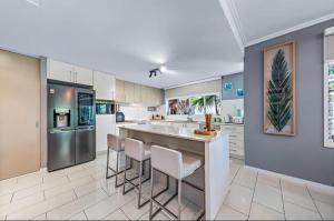 Airlie Summit Ocean Retreat