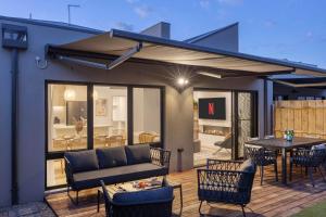 Darcys Idyllic Getaway 2 Mins to Beach & Shops