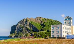 Sunrise Castle Pension