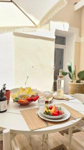 Appartements Splendide Studio parking clim terrasse : photos des chambres