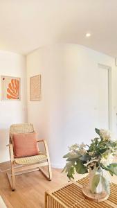 Appartements Splendide Studio parking clim terrasse : photos des chambres