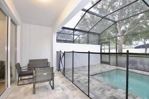 Amazing 3 bedroomloft townhouse in Hidden Forest, with private pool!
