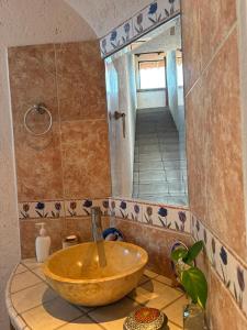 Entre el sol y la luna