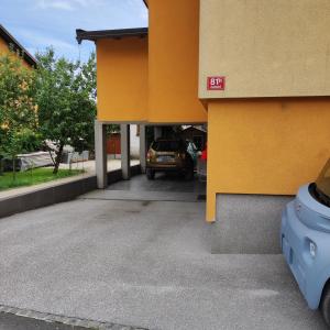 Room under Velika planina
