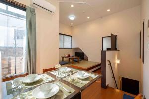 Sky Tree Stay Hotel, 4-minute walk from Keisei Hikifune Station, detached house with parking, very convenient location