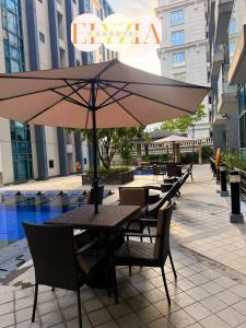 Manila airport rooms pay upon check in at TWO PALMTREE VILLAS across NAIA terminal 3