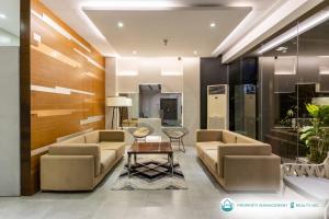 LotusPod 1BR Penthouse at Cebu Park Residences - FREE Parking, Near Ayala, IT Park, IEC Convention