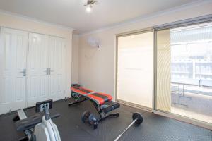 Family Beach Escape Walk to Town & Beach