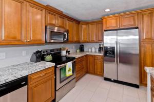 Avocado Toast by Twin Beds Vacation Homes