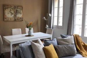 Exquisite&historic Flat With Rooftop