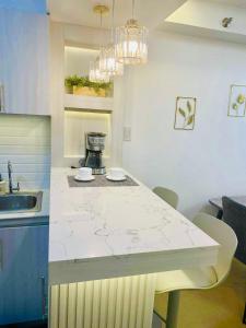 Hale Aloha Condo Atria