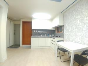 2beds house near Yeonshinnae, One stop away from Seoul Station by GTX