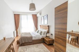 Stylish Retreat Cozy 2BR Apt