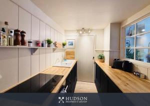 Central Ironbridge Apartment