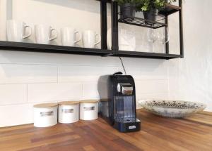 Magical Mcatee W Pool And King Bed